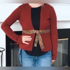 SLEEPING ON SNOW M VTG Hong Art Teacher Lambswool Rust Cardigan Floral Ribbon